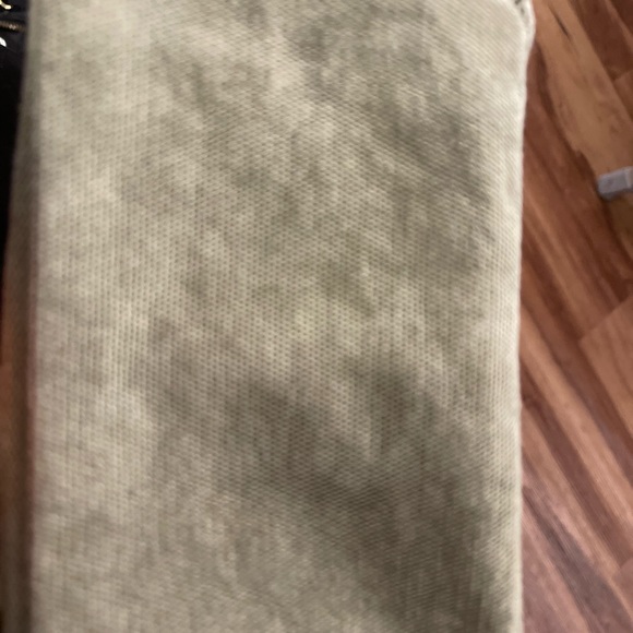 Light Army Green Crossbody Bag - Picture 4 of 6